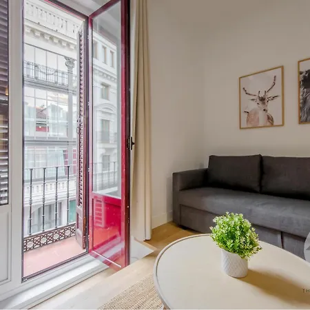 Tu Balcon En 3, Carretas 25 Madrid