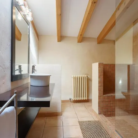 Yourhouse Mir Villa *