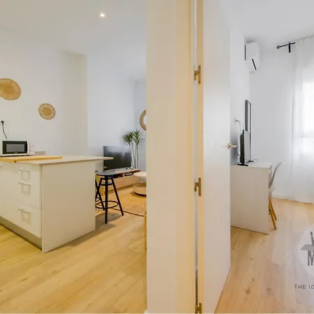 Apartment Con Parking 4, Vive La Latina *