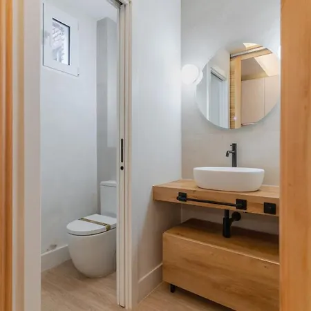 Modern Cozy With Yard - 1bd 1bath - Cuzco * Madrid