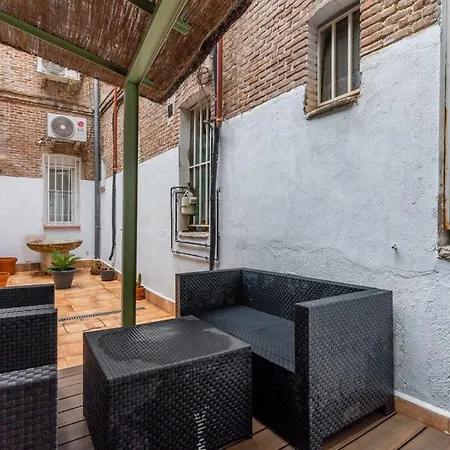 Modern Cozy With Yard - 1bd 1bath - Cuzco * Madrid