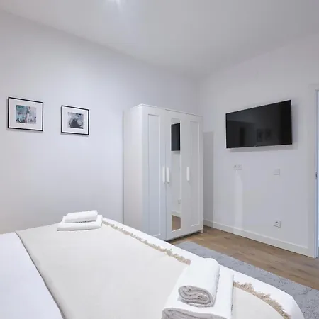 Apartment Lovely - Apartasuite Completo En Excelente Ubicacion En