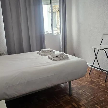 Estudio En Gran Via Centro Apartament Madryt