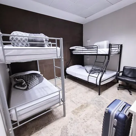 Lai Hostel Madrid