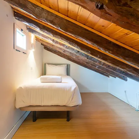 New Modern Malasana - Chueca 5 Pax Apartment Madrid