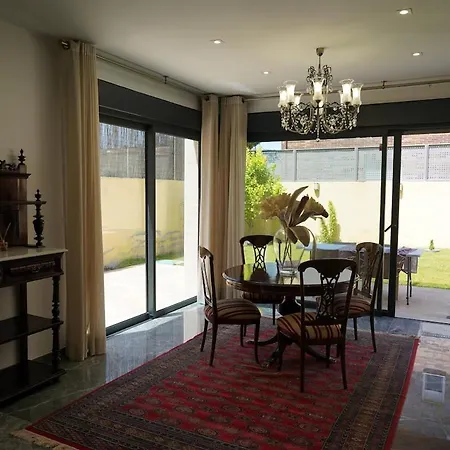 Feriehus Casa Completa De Lujo Con Jardin Y Piscina Compartida Madrid