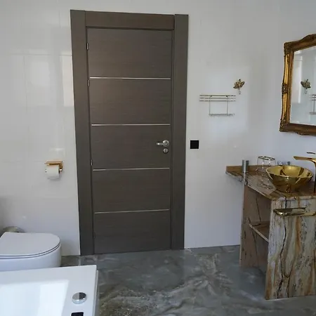 Casa Completa De Lujo Con Jardin Y Piscina Compartida Feriehus *