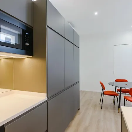 Guestready - Industrial Gem Near Plaza De Espana Apartment Madrid