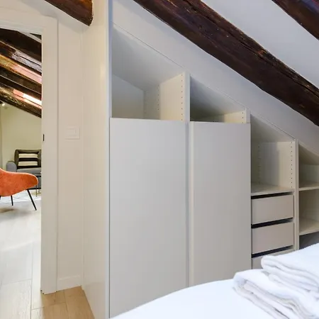 Guestready - Industrial Gem Near Plaza De Espana Apartment *