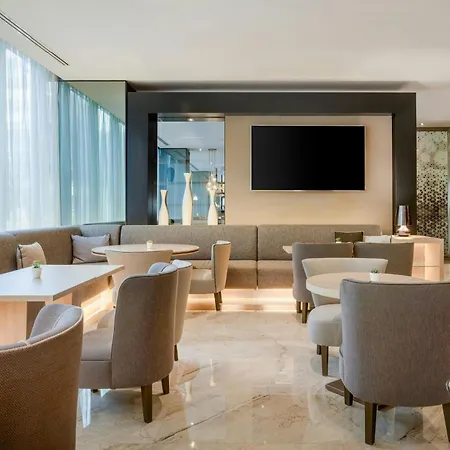 Hotel Ac Feria By Marriott Madrid