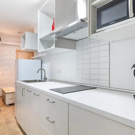 H-a Quo Apartmanhotel