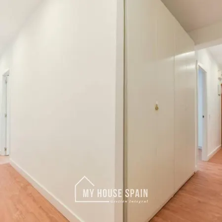 Myhousespain - Moderno Piso En Embajadores Madrid