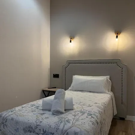 Cc Opera Guest house