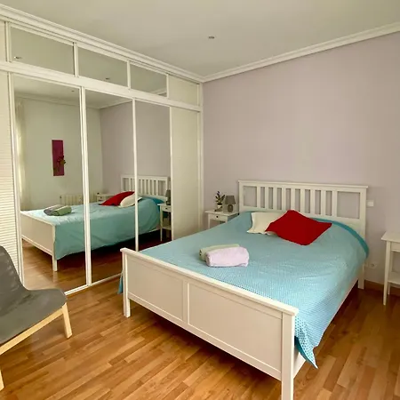 Plaza Del Sol Cozy Apartment! * Madrid