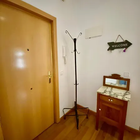 Apartment Plaza Del Sol Cozy Apartment! Madrid