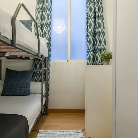 De Austrias - Your Refuge In La Latiina Apartment
