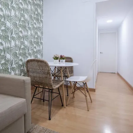 Apartment De Austrias - Your Refuge In La Latiina