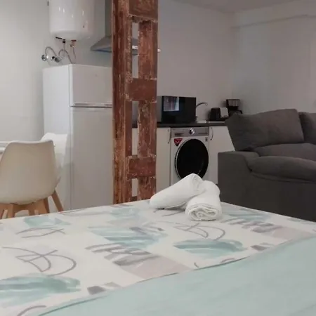 S3 Nuevo, Apartment *