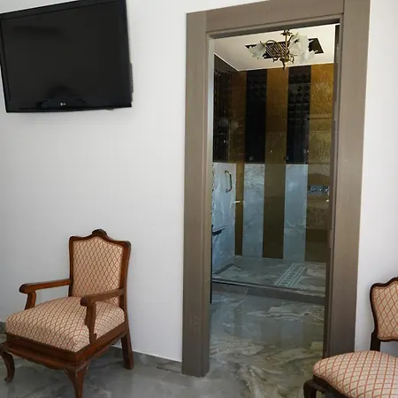 Complete Luxury House With Garden * Madrid