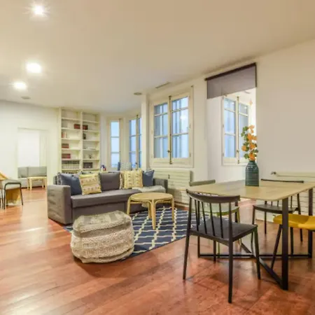Your Ideal In Fuencarral - Modern And Comfortable Apartment Madrid
