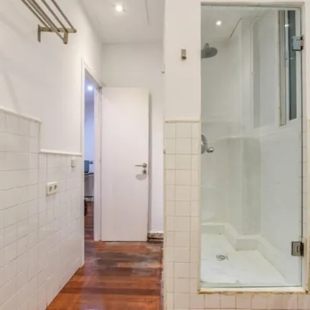 Your Ideal In Fuencarral - Modern And Comfortable Apartment