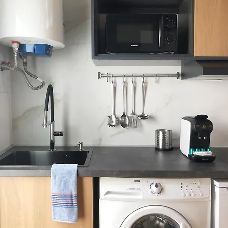 Inhome Apartment *
