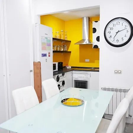 Chueca Gran Via Apartment Madrid