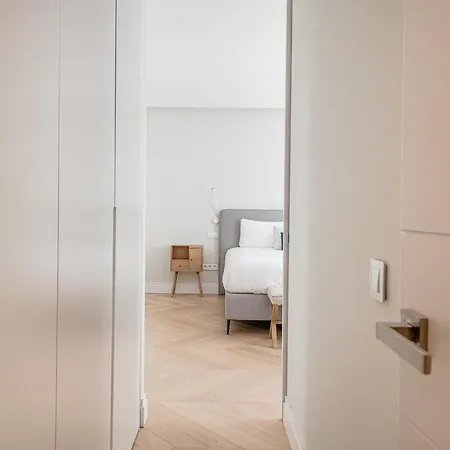 Apartment Spectacular Flat For 8 Pax Near Puerta Del Sol - Alcala