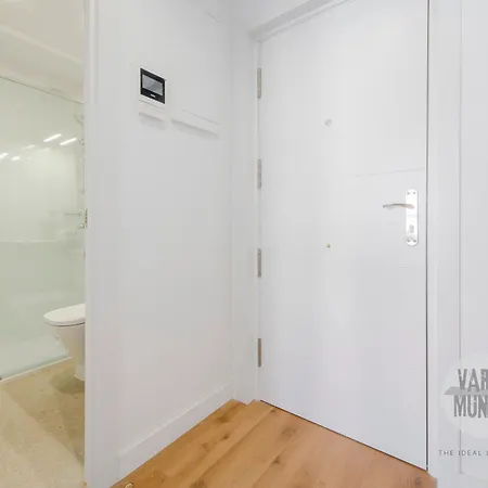 Elegancia Con Parking 4, Vive La Latina Apartamento *