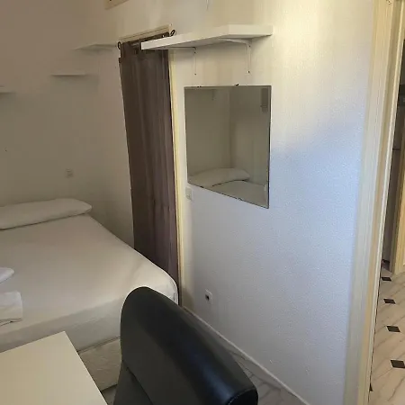Quevedo, En Bravo Murillo Apartment *