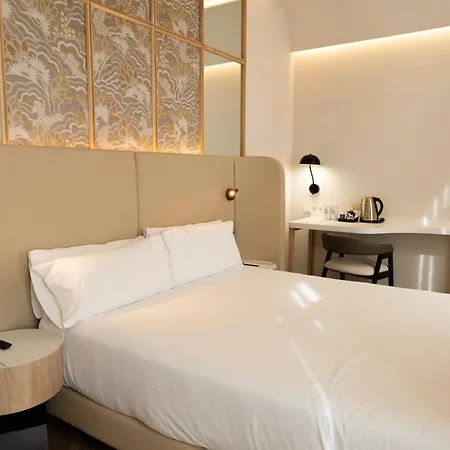Petit Palace Chueca Hotel 3*