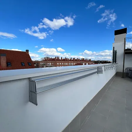 Terraza Andres Anton Temporal Apartment Madrid