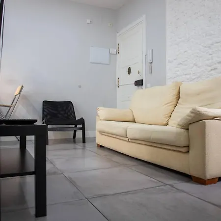 Retiro Chic - Estilo Y Paz En El Corazon De Apartment *