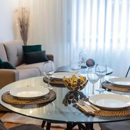 Apartment Saffron Tower Madrid