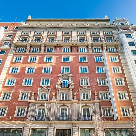 Senator Gran Via 70 4* Madrid