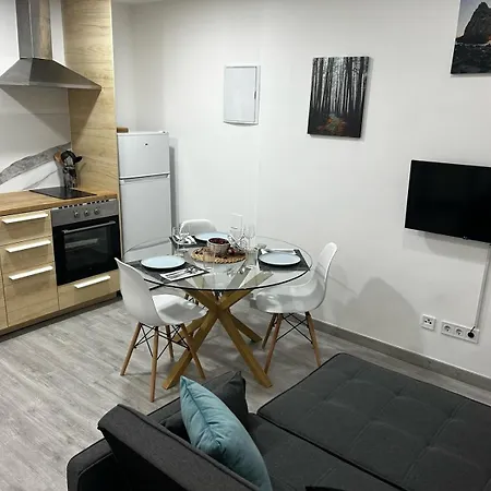 Apartment Estudio Con Bano Privado En El Centro De *