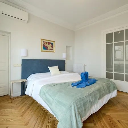170m2 Muy Amplio Y Lujoso- 1 Min Plaza Mayor Apartment Madrid