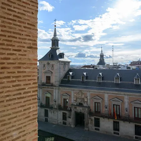 170m2 Muy Amplio Y Lujoso- 1 Min Plaza Mayor Apartment *