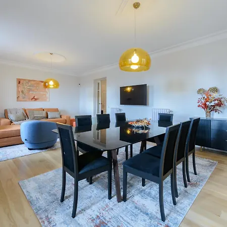 170m2 Muy Amplio Y Lujoso- 1 Min Plaza Mayor Apartment