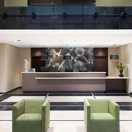 Nh Ribera Del Manzanares Hotel 4*
