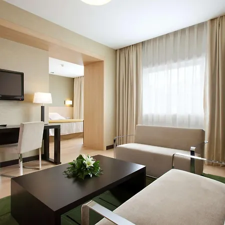 Nh Ribera Del Manzanares Hotel Madryt