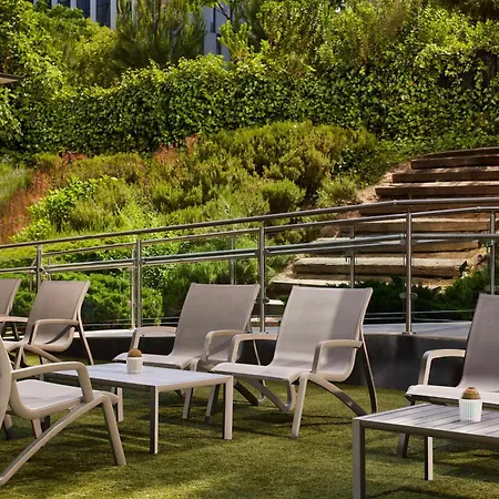 Hotel Nh Ribera Del Manzanares 4*