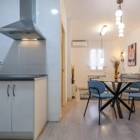 Chic Atocha Loft - Perfect Location And Style Madrid