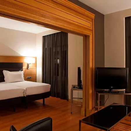 Hotel Ac Carlton By Marriott Madrid