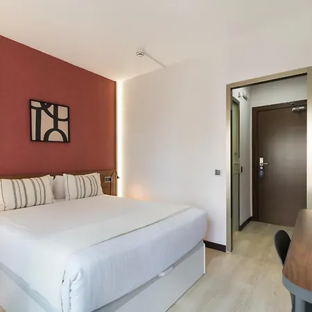 Roisa Boutique בית הארחה 3*