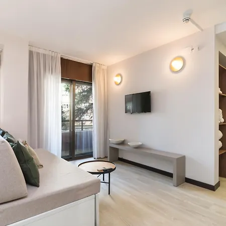 Roisa Boutique 3*