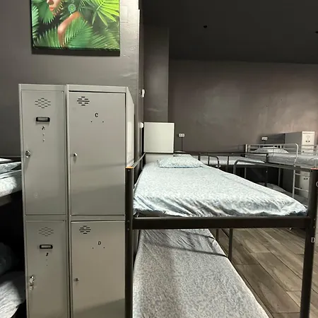 Hostal Rio *