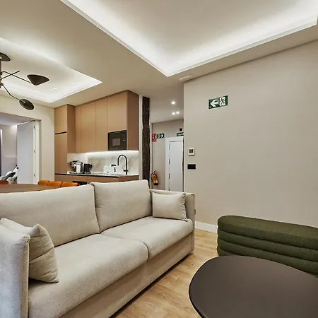 Centro Ii Calle Barcelona 4br Apartment