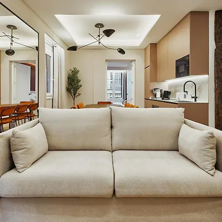 Centro Ii Calle Barcelona 4br Apartment Madrid