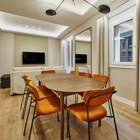 Centro Ii Calle Barcelona 4br Apartment Madrid